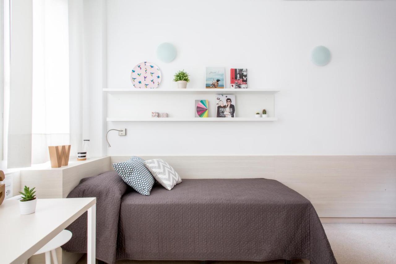 Residencia Universitaria Resa Francesc Giralt I Serra 테라사 외부 사진