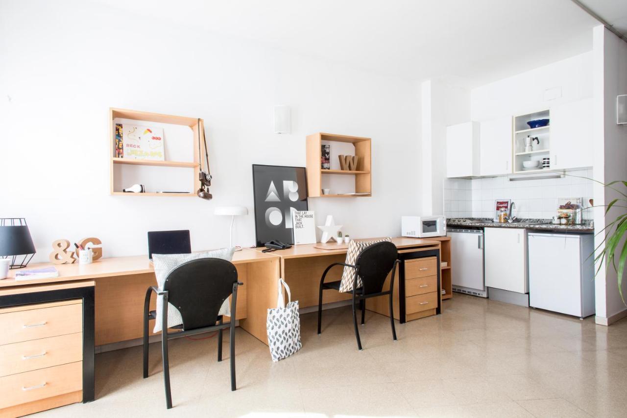 Residencia Universitaria Resa Francesc Giralt I Serra 테라사 외부 사진