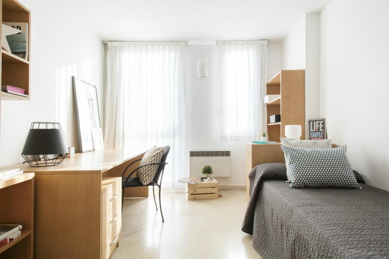 Residencia Universitaria Resa Francesc Giralt I Serra 테라사 외부 사진